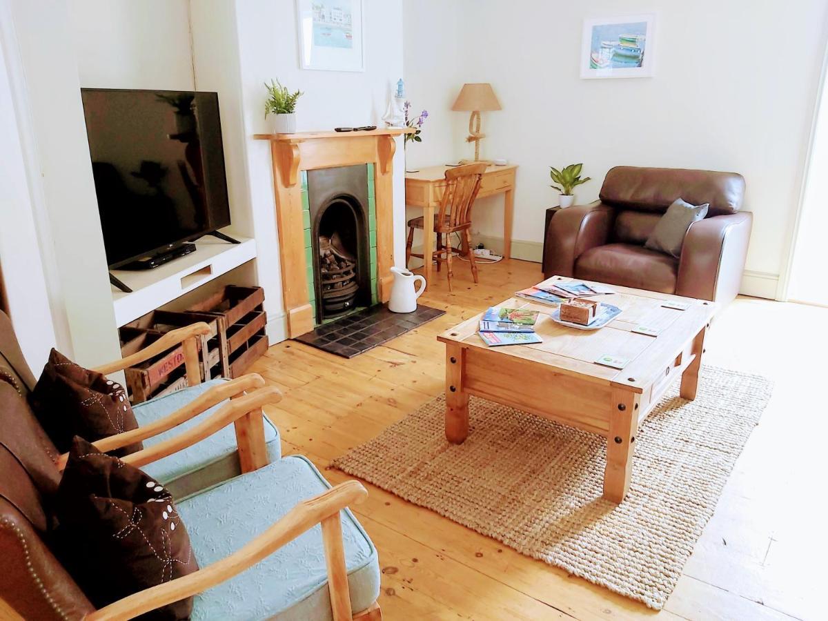 Vila The Nautical Nest In The Heart Of Dartmouth Exteriér fotografie